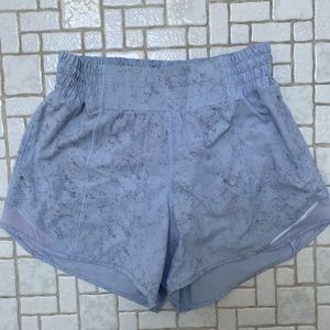Lululemon Hotty Hot High Rise 4” Short